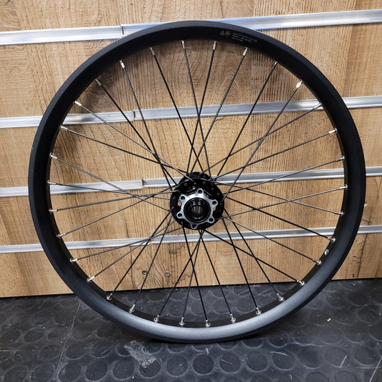 Forhjul R&M 20″ (no boost, 100 mm) Novatec HD/MD30